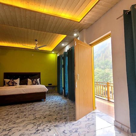 Hotel Mountmemory , Barkot-Yamunotri Екстериор снимка