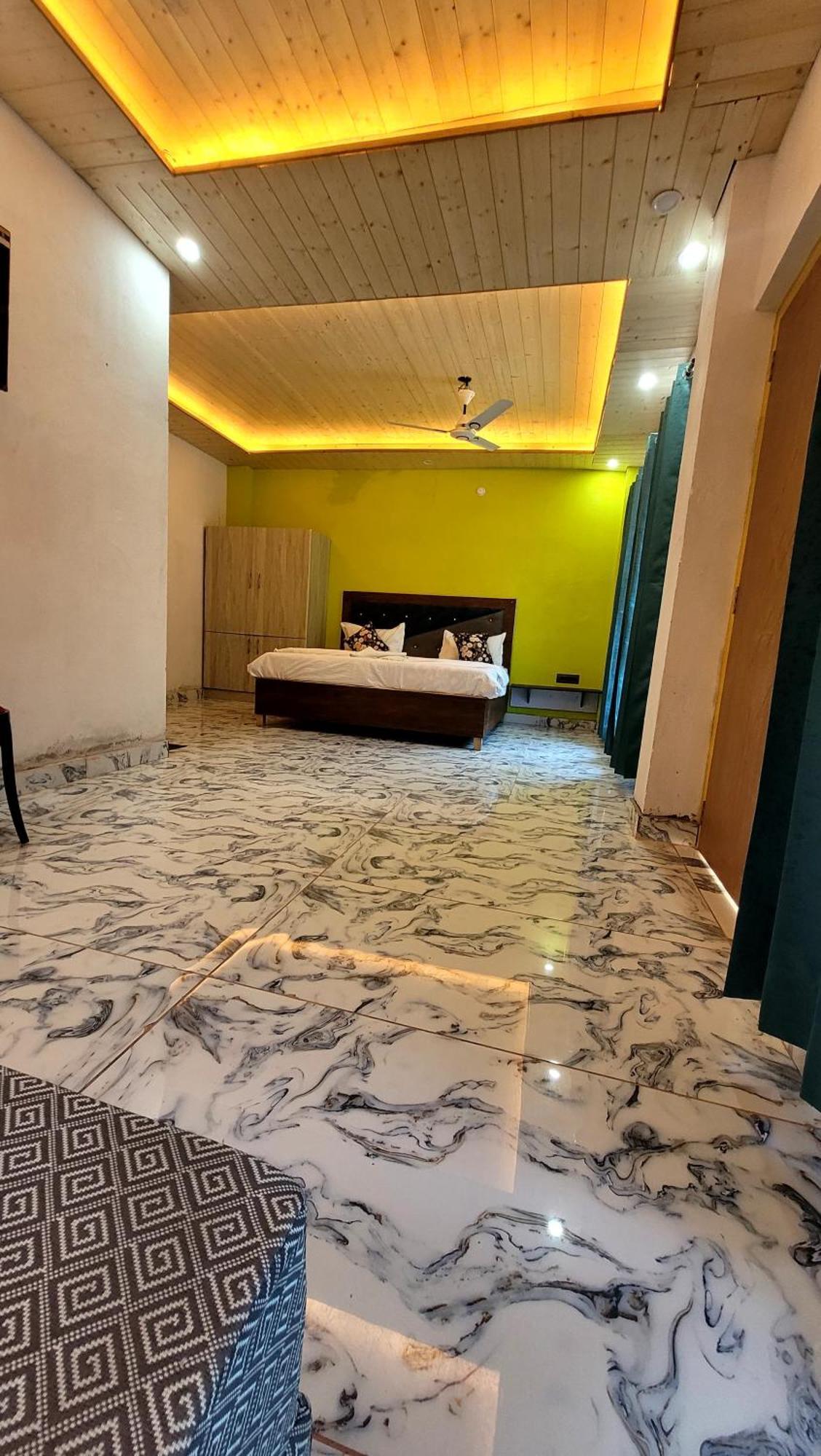 Hotel Mountmemory , Barkot-Yamunotri Екстериор снимка